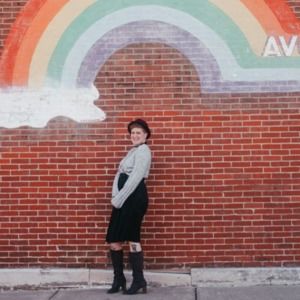 Meet your Posher, Caitlin